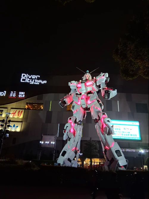 Odaiba, Gundam