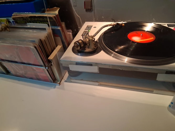 Bar Plastic Model, City Pop